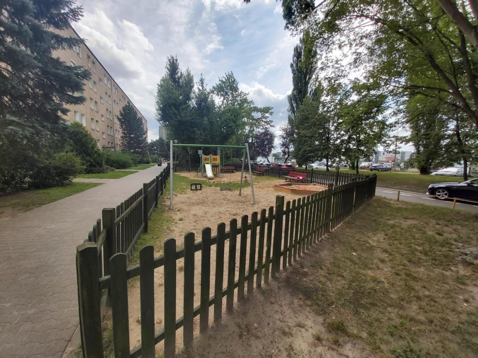 Hospedagem domiciliar 2050 Zwyciestwa 23 - Tanie - Samodzielne Zameldowanie - Self Check In Poznań